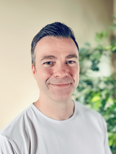 Photo of ian-hales.png